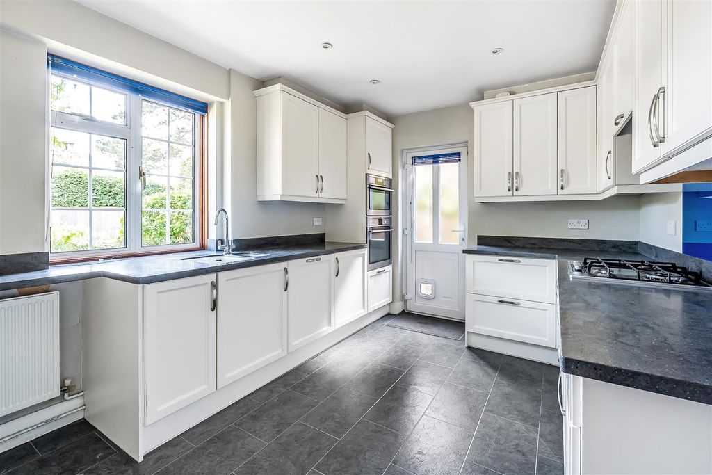 Property photo 3 of 23 Cherry-Cottage-24.Jpg