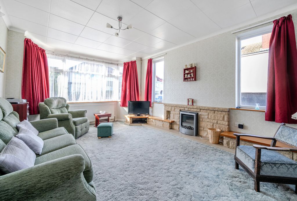 Property photo 2 of 23 1359399-5-68Da44d...