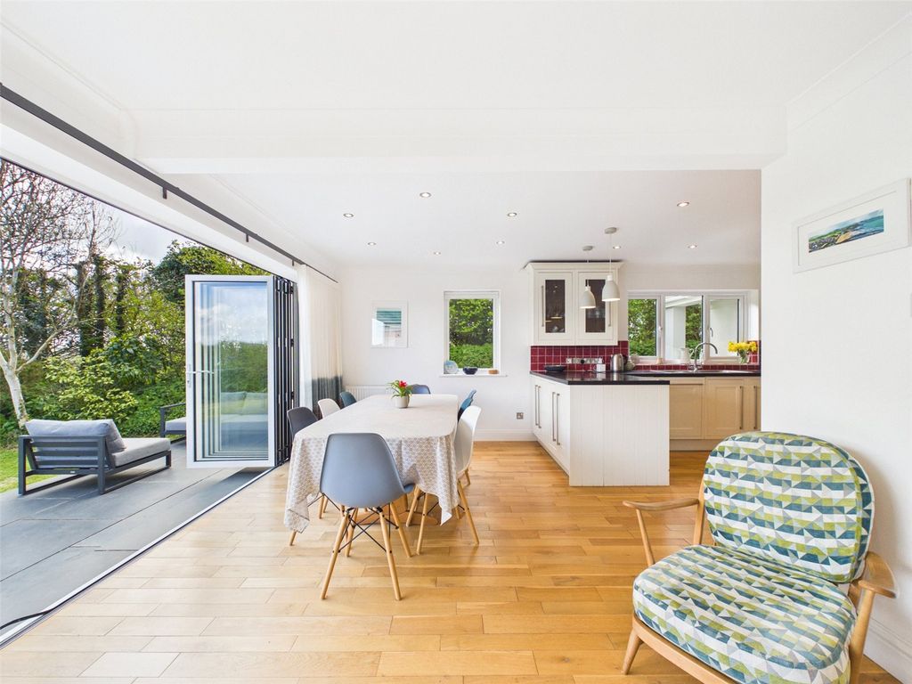 Property photo 3 of 23 Picture No. 03