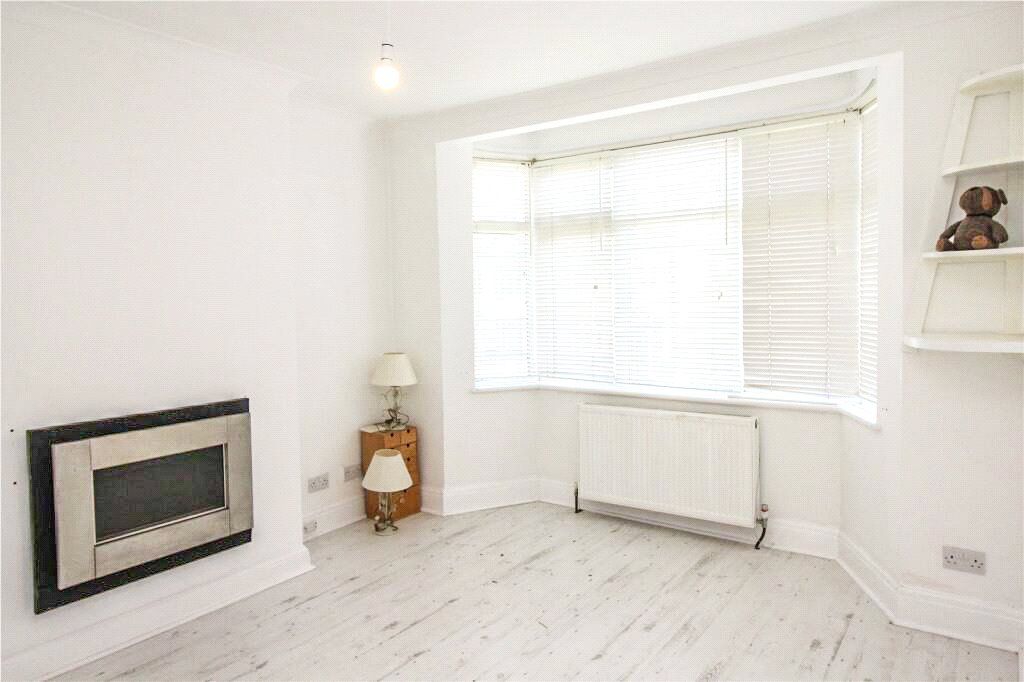 Property photo 3 of 9 Picture No. 04