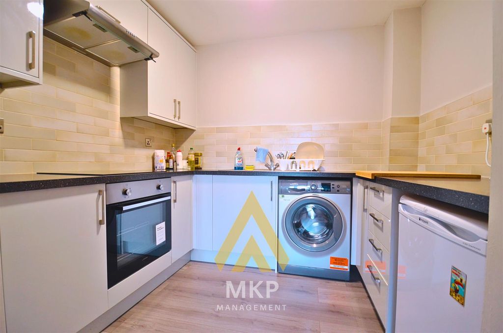 Property photo 2 of 10 2.Png