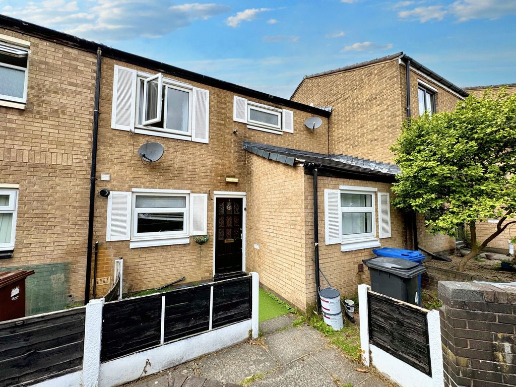 Property photo 1 of 18