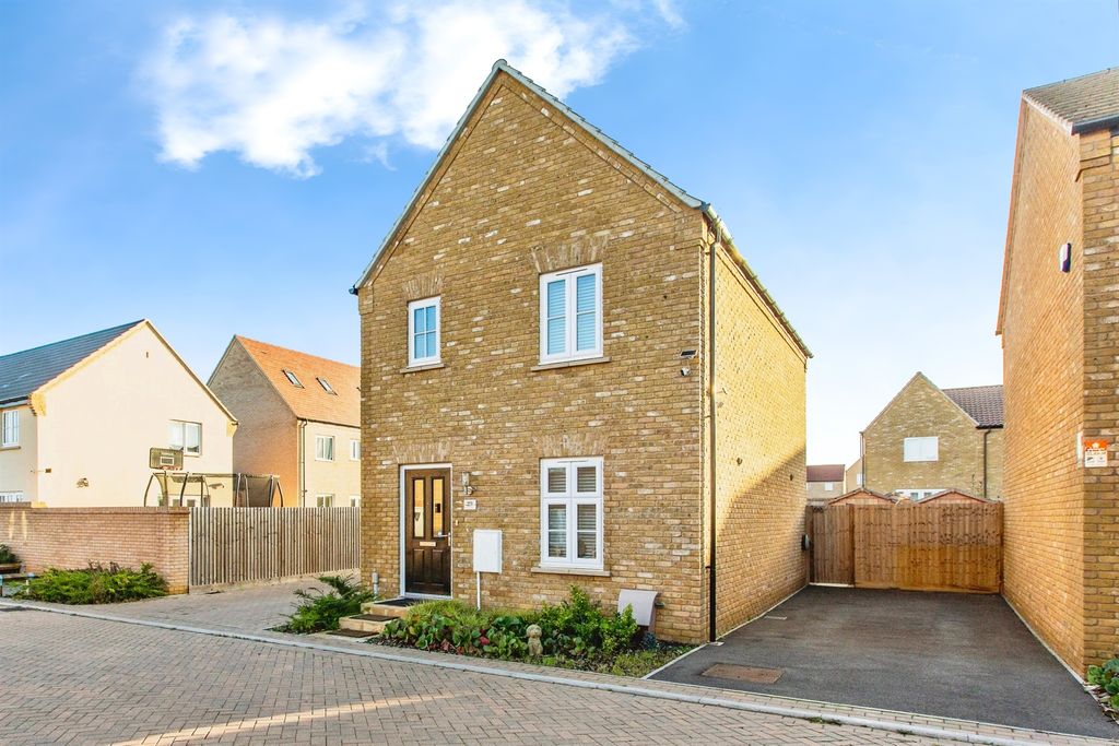 Property photo 1 of 13