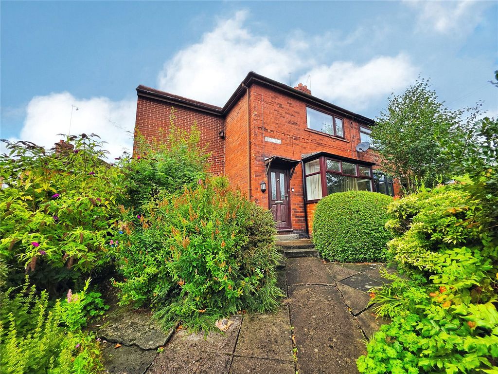 Property photo 1 of 12 External