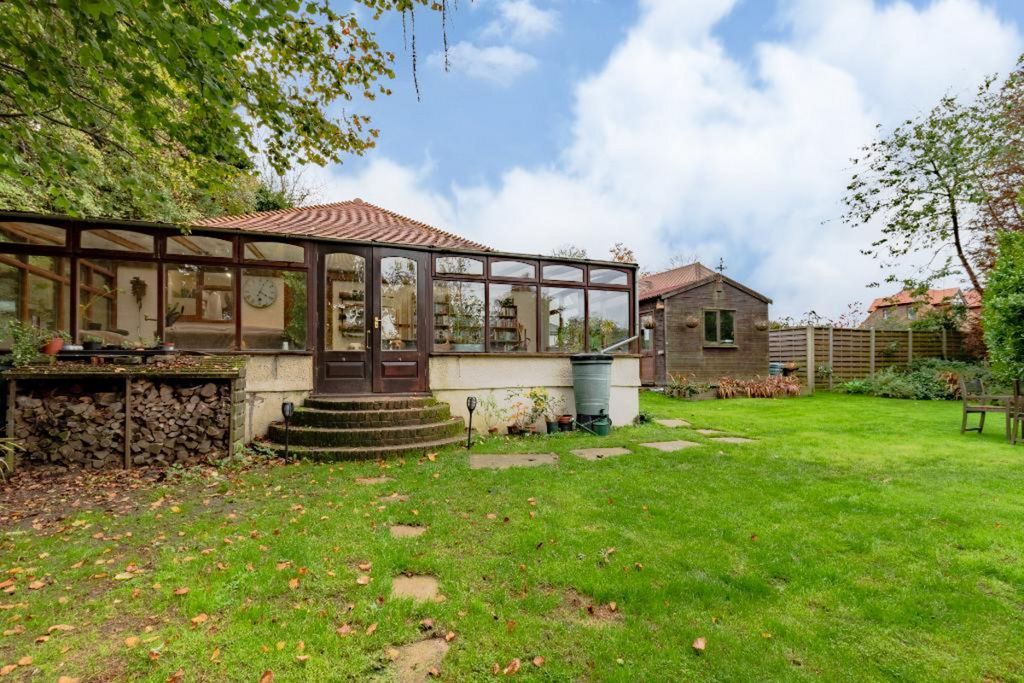 Property photo 3 of 24