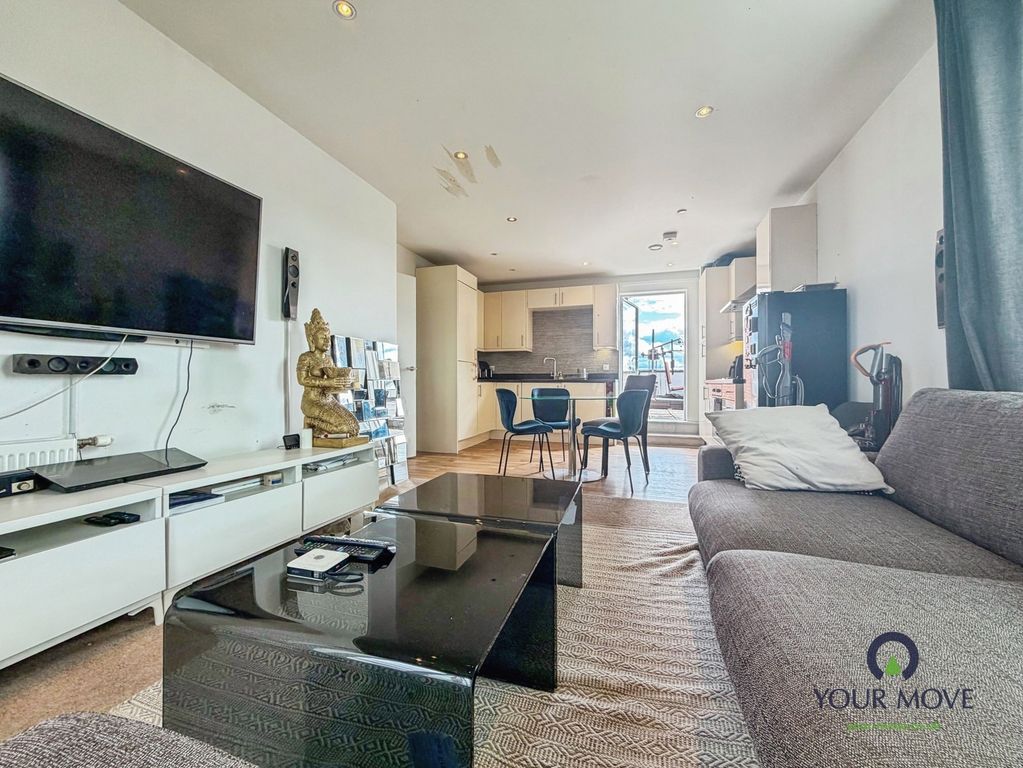 Property photo 2 of 11 Pbox-Img.Jpg
