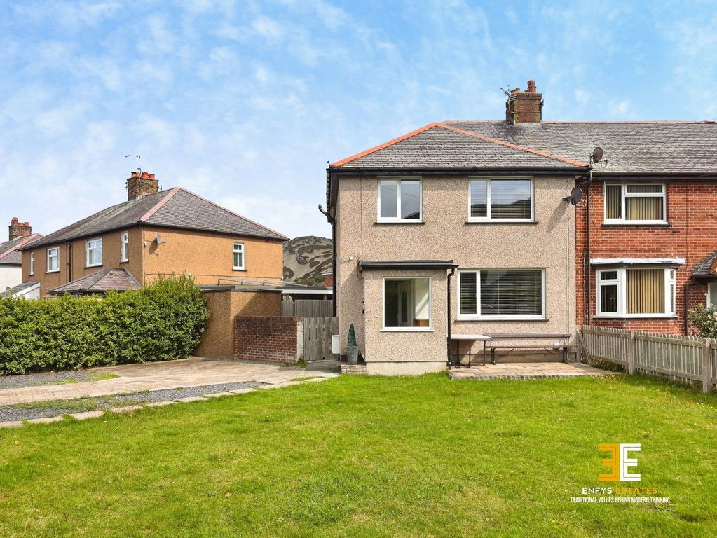 Property photo 1 of 27
