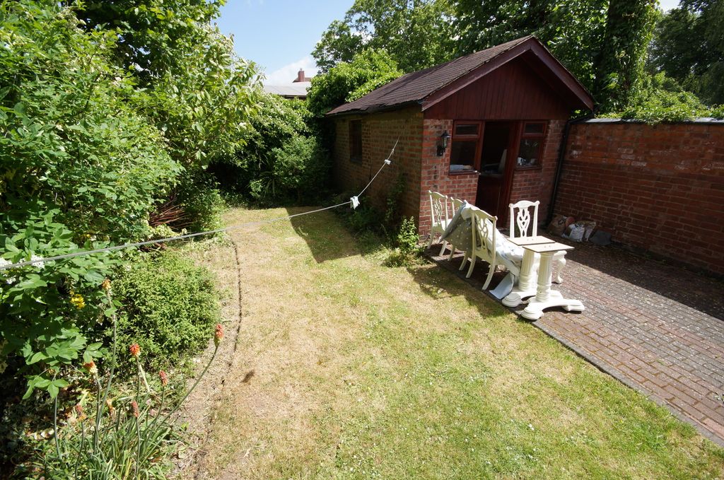 Property photo 3 of 7