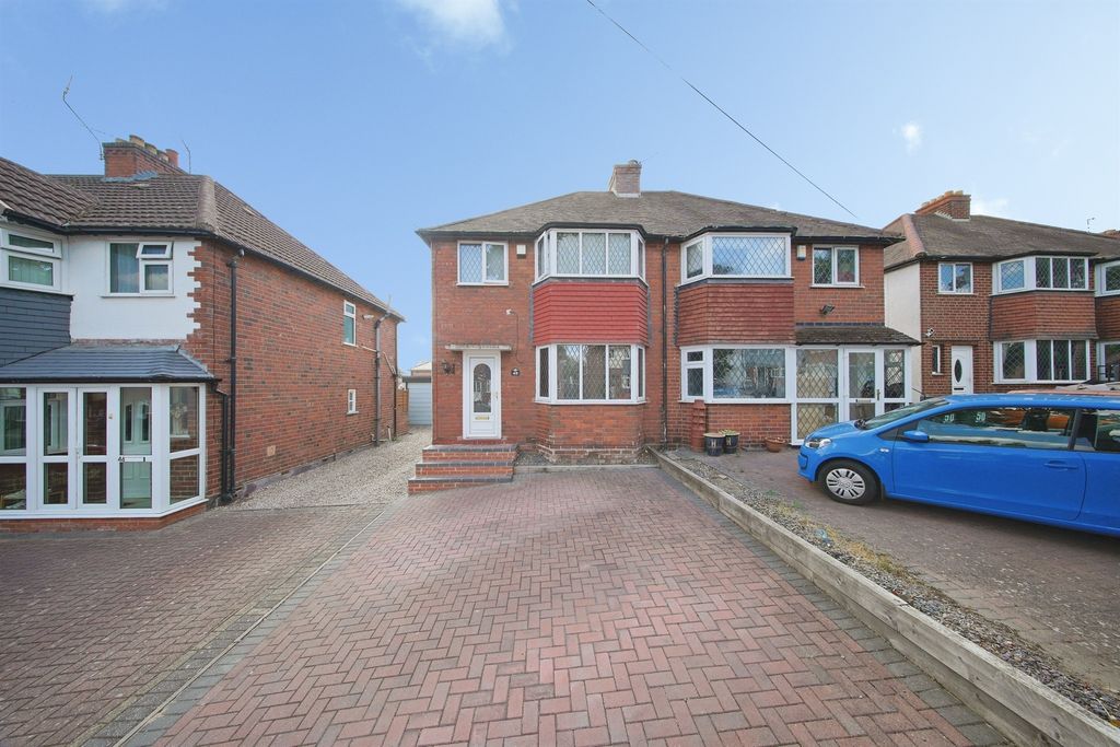 Property photo 1 of 23