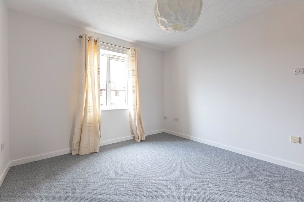 Property photo 3 of 9 Picture No. 05