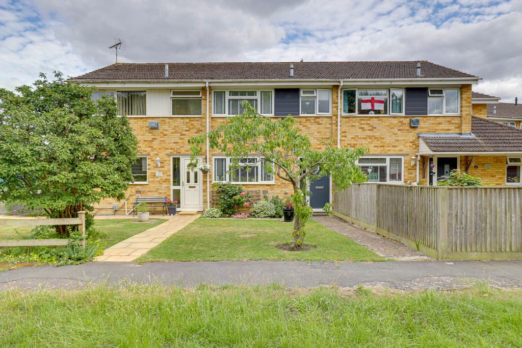 Property photo 1 of 18