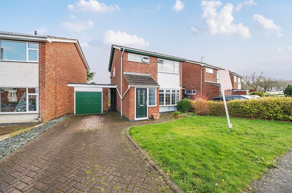 Property photo 1 of 12 1221243 (1)