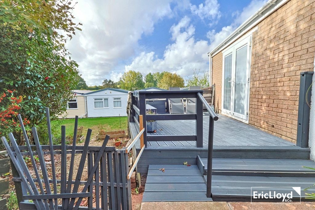 Property photo 2 of 13 Photo 14