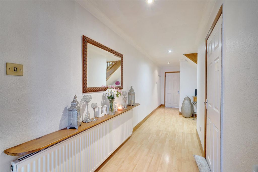 Property photo 2 of 17 Dsc01090-Dsc01094.Jpg