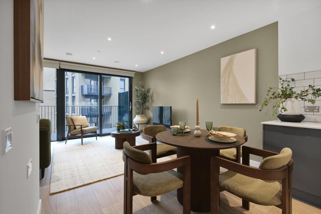 Property photo 3 of 29 Image