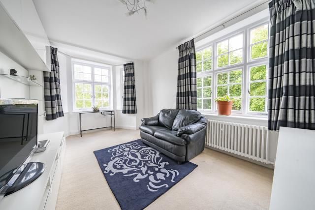 Property photo 2 of 11 Reception Room