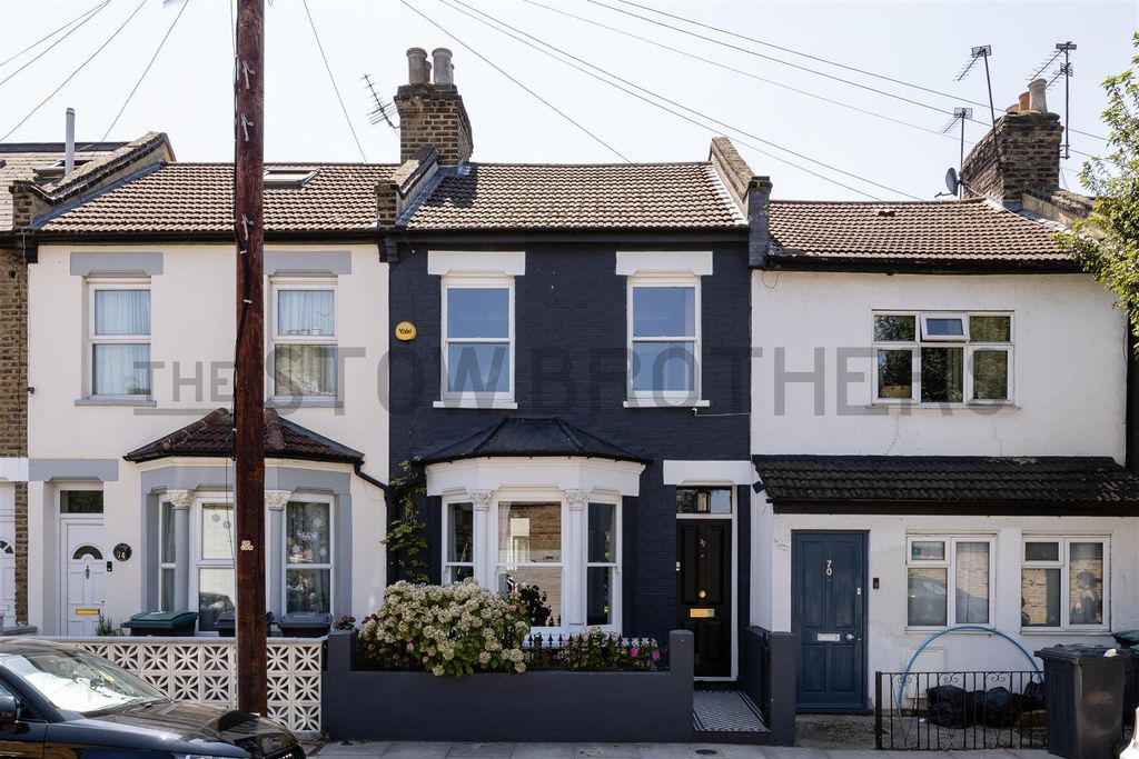 Property photo 1 of 36 1