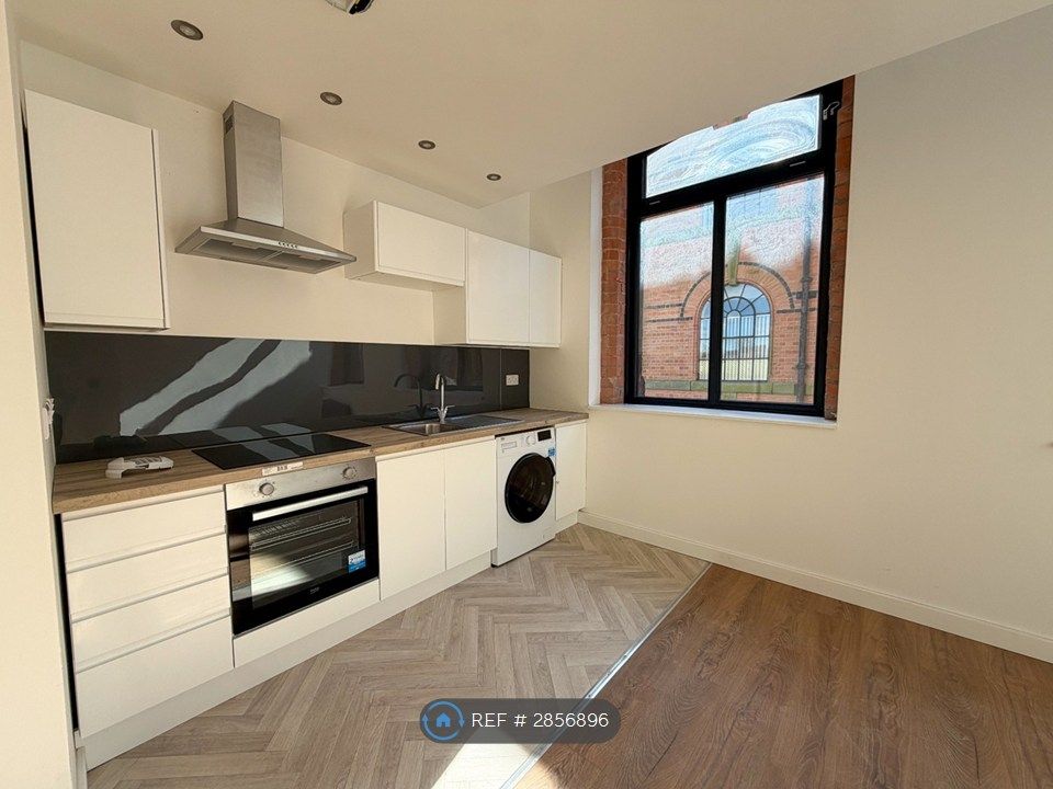 Property photo 2 of 5