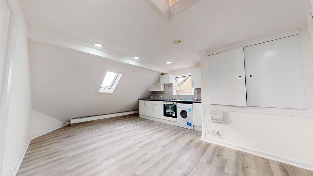 Property photo 3 of 14 02152024_131125.Jpg