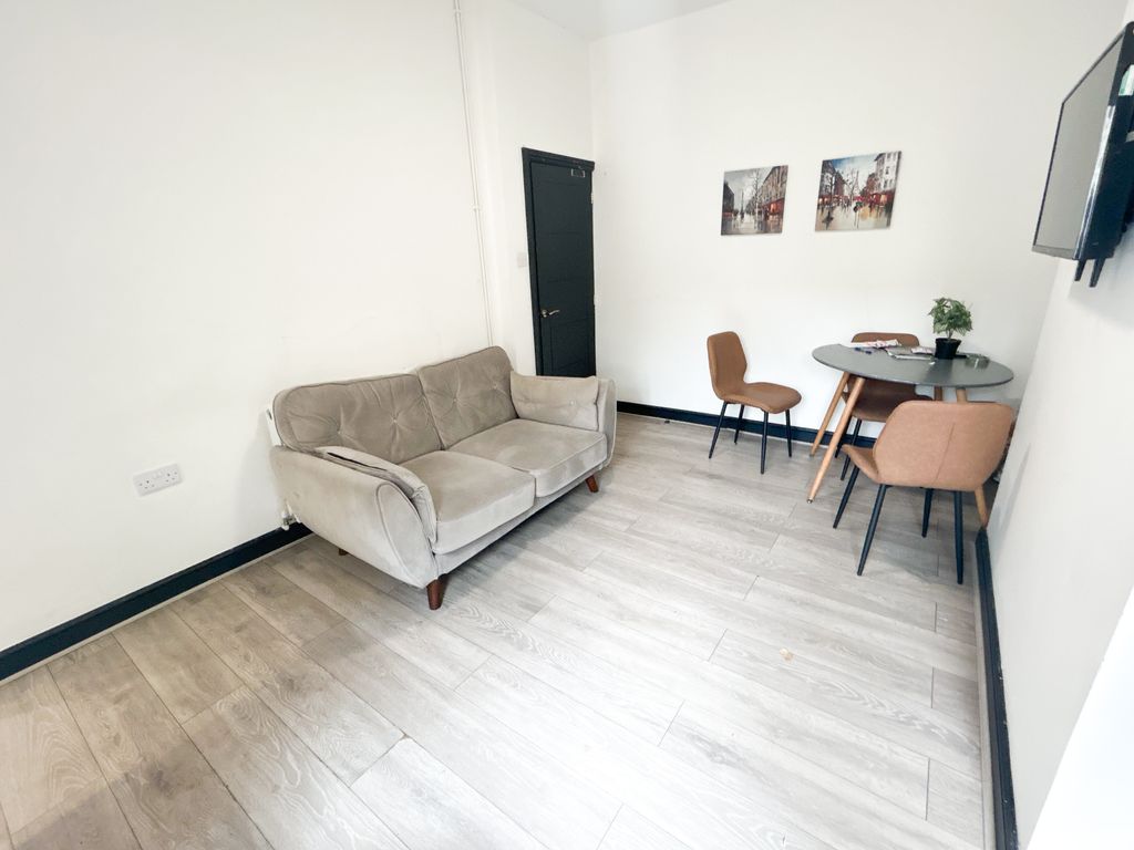 Property photo 3 of 10 Img_7168
