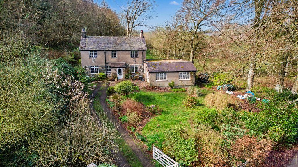 Property photo 1 of 19 Croeso i Lodge Isaf