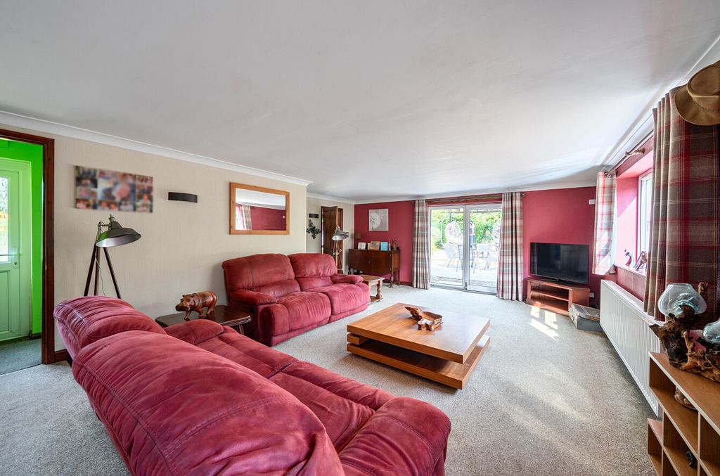 Property photo 2 of 25 1495737-26-6A61F6...