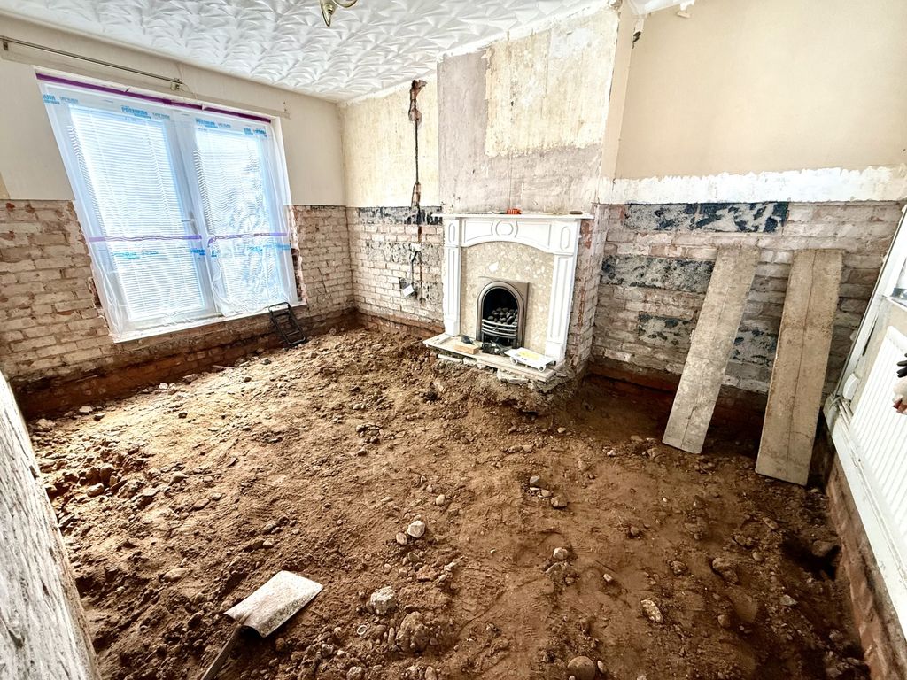 Property photo 3 of 8 Img_9964