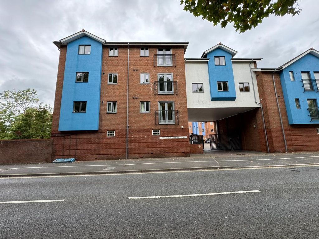 Property photo 1 of 10