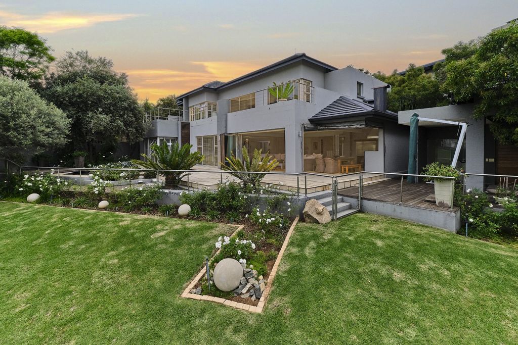 Property photo 1 of 51