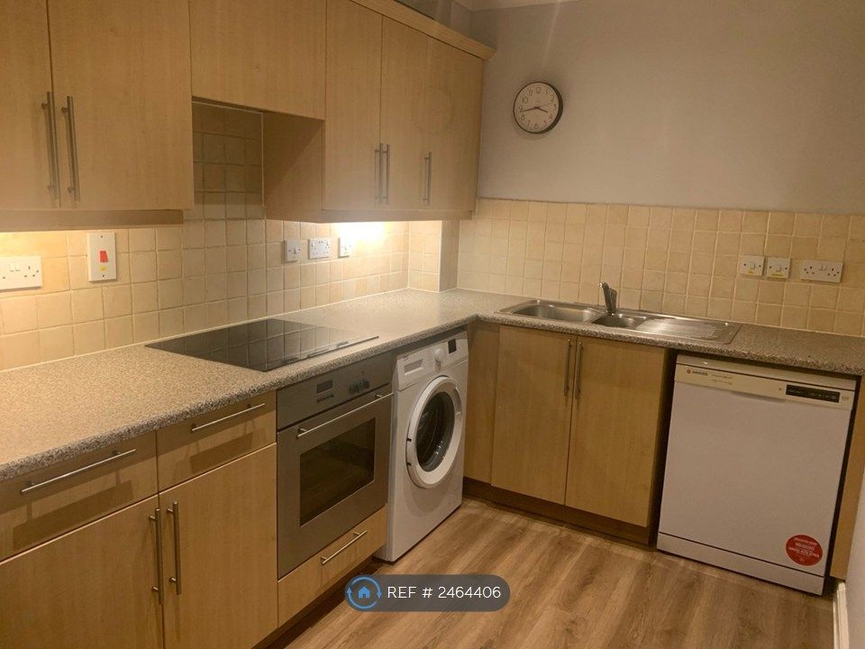 Property photo 2 of 6