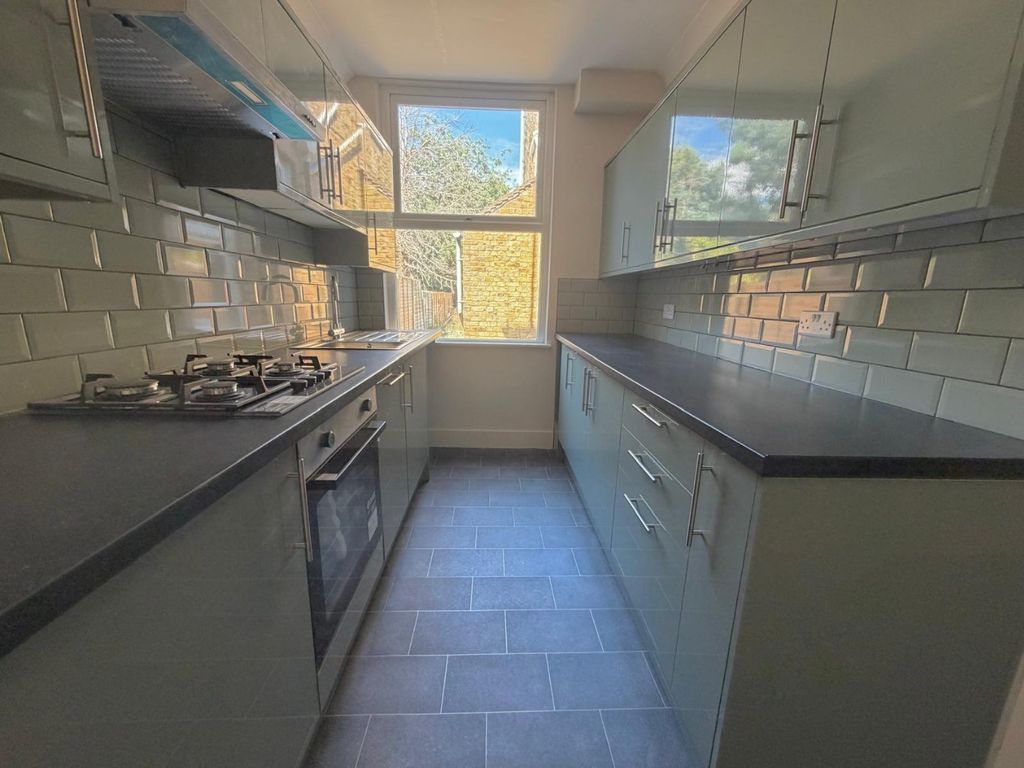 Property photo 3 of 7 5354002