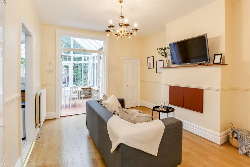 Property photo 3 of 6