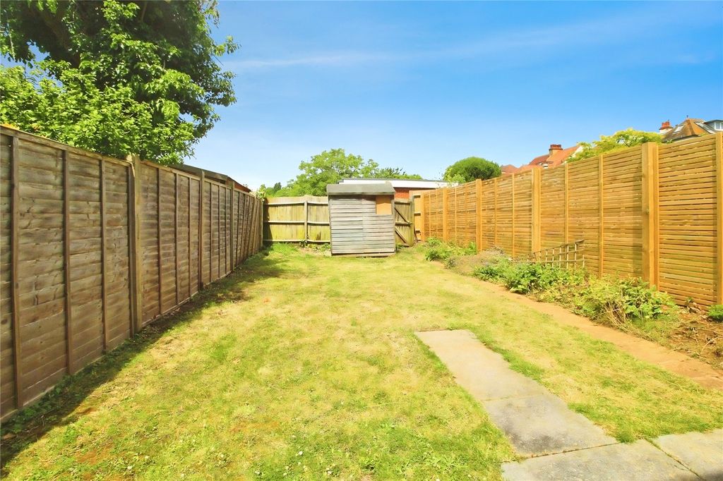 Property photo 2 of 13 Garden