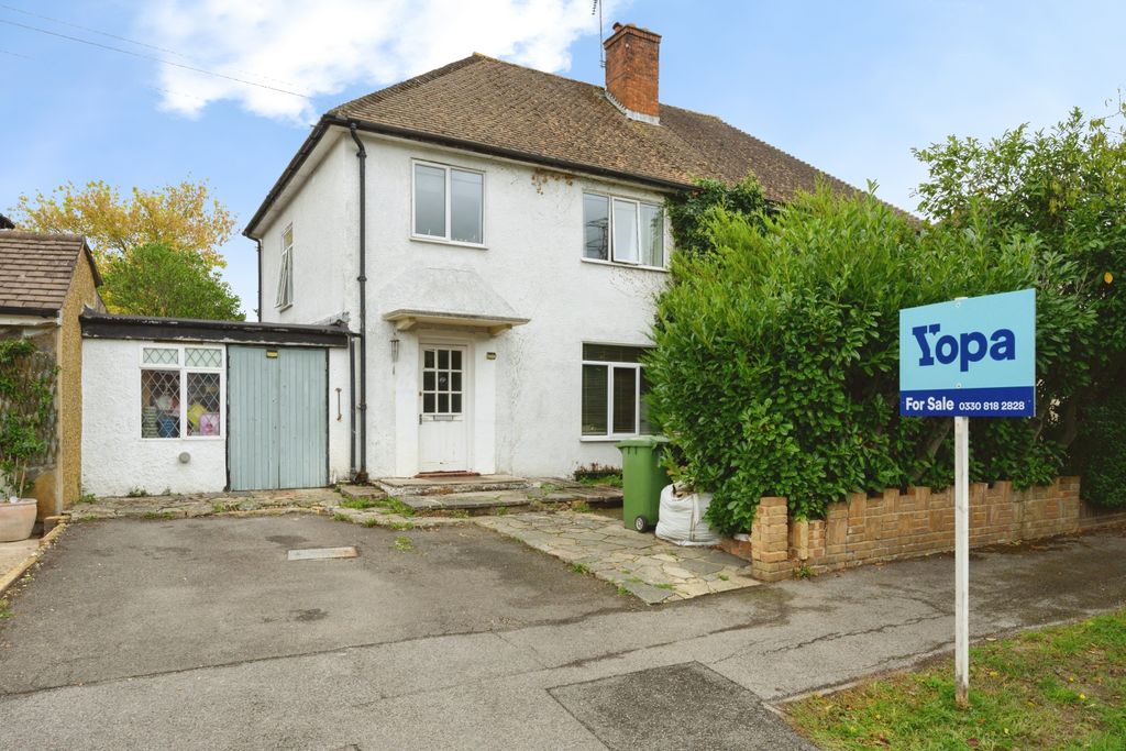 Property photo 1 of 16 Front