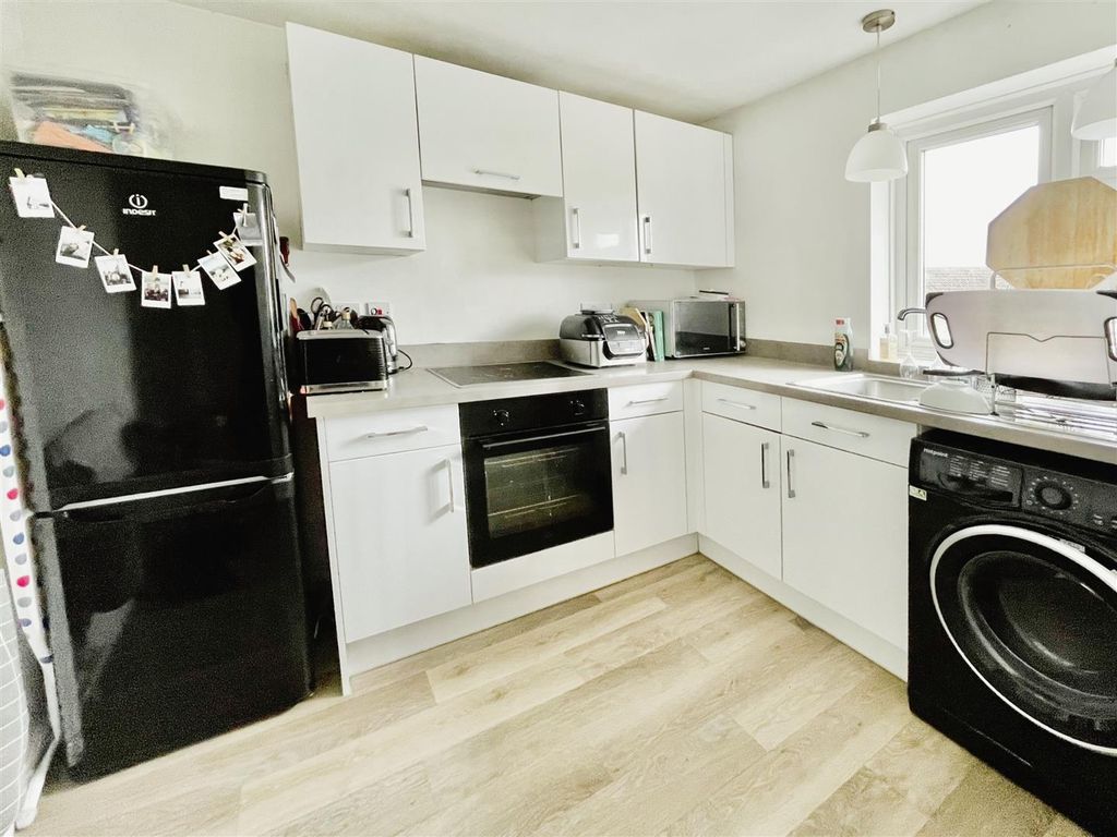 Property photo 3 of 7 Img_3782.Jpg