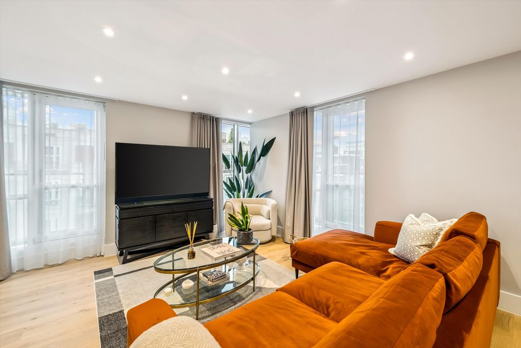 Property photo 1 of 24 Image