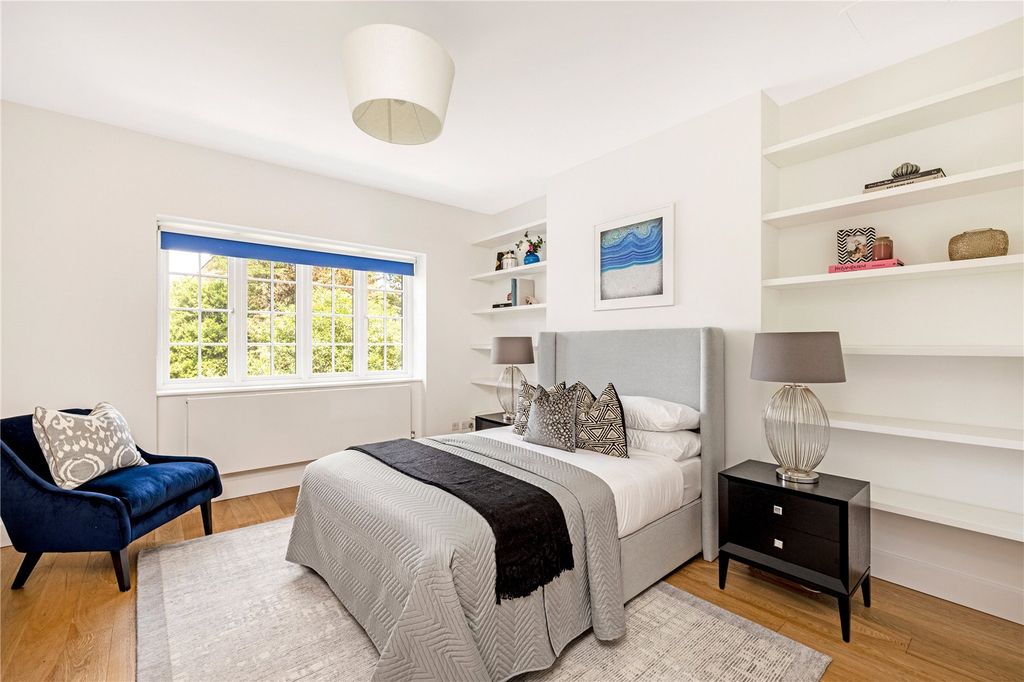 Property photo 3 of 22