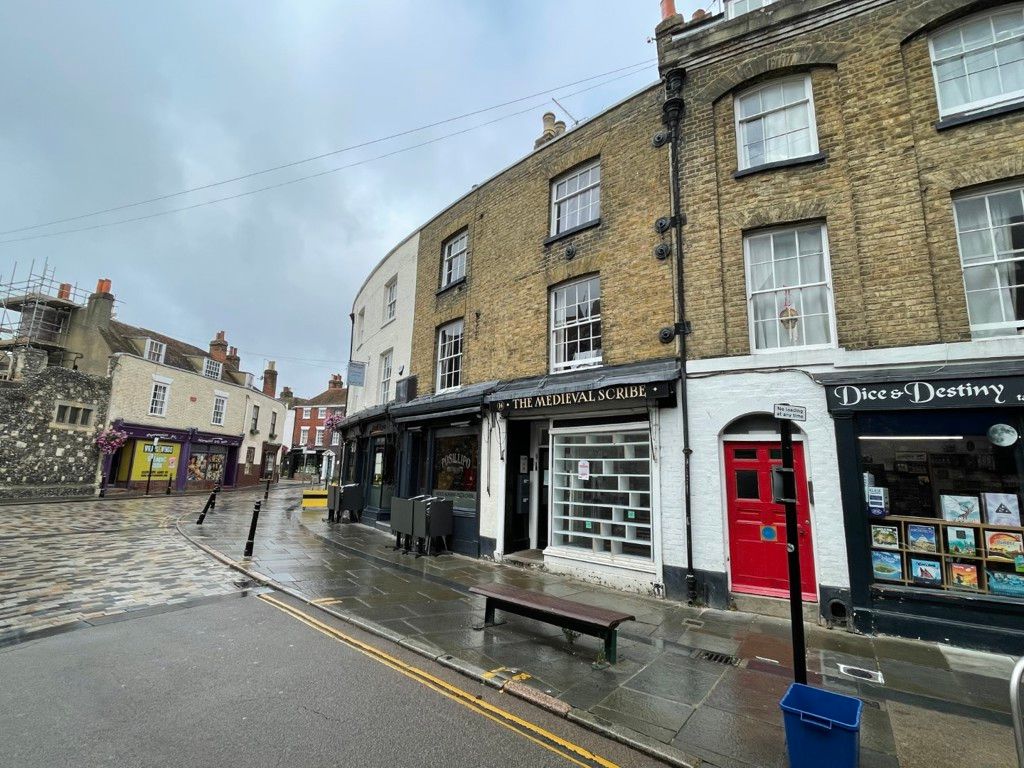 Property photo 2 of 7 Photo 3