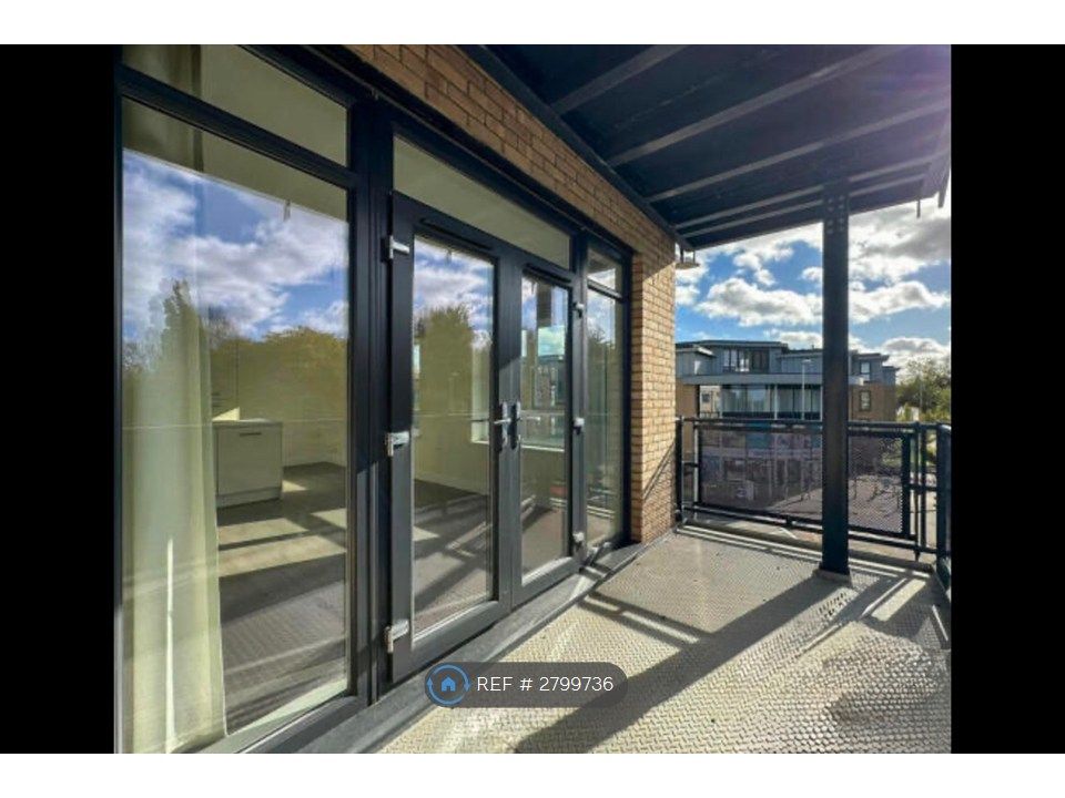 Property photo 3 of 11