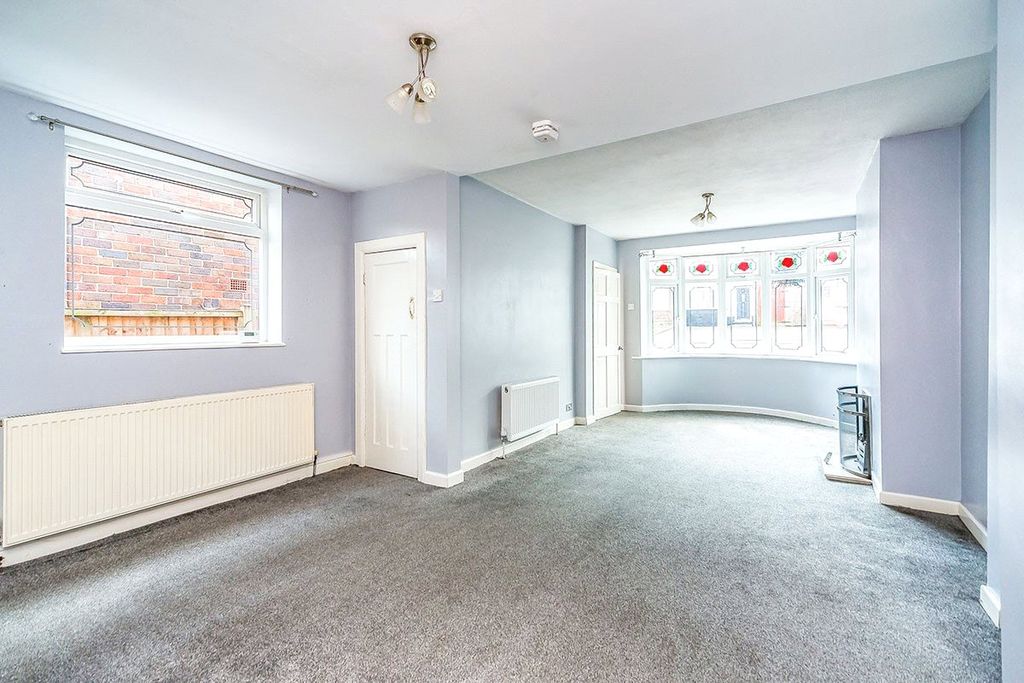 Property photo 3 of 6 Picture No. 11