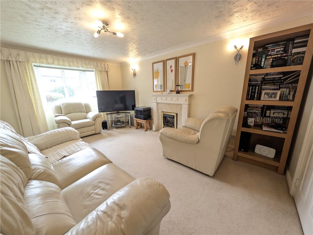 Property photo 3 of 18 Picture No. 13
