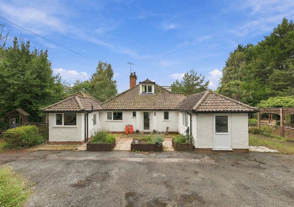 Property photo 1 of 30