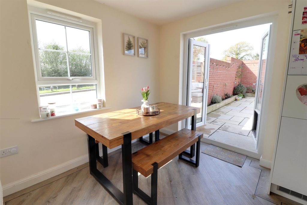 Property photo 3 of 15 3 - Picture No. 03