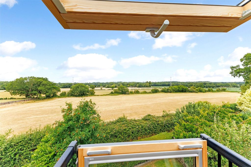Property photo 2 of 13 Picture No. 07