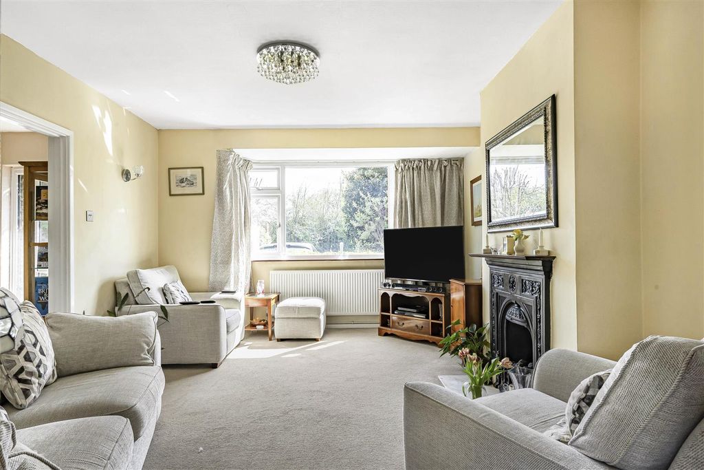 Property photo 3 of 22