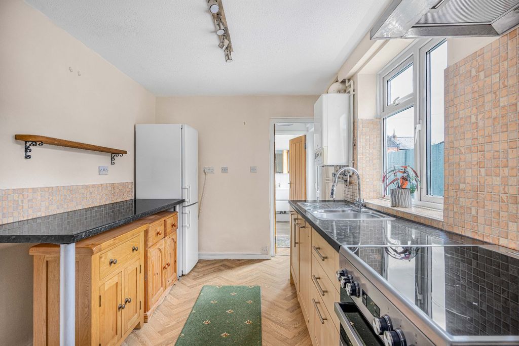 Property photo 3 of 16 Picture No. 37
