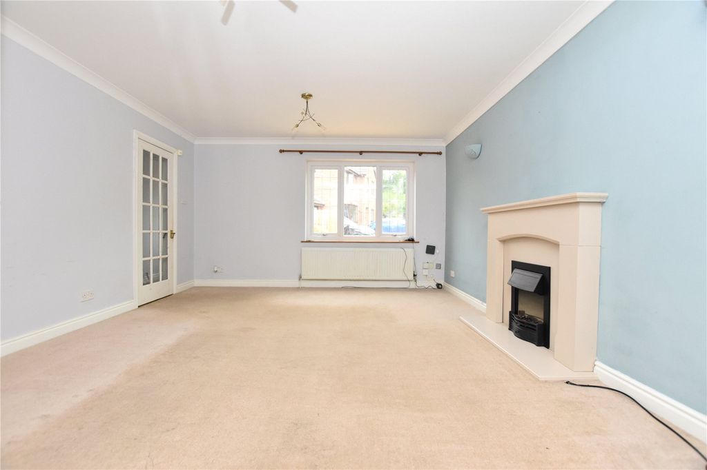 Property photo 3 of 21 Picture No. 05