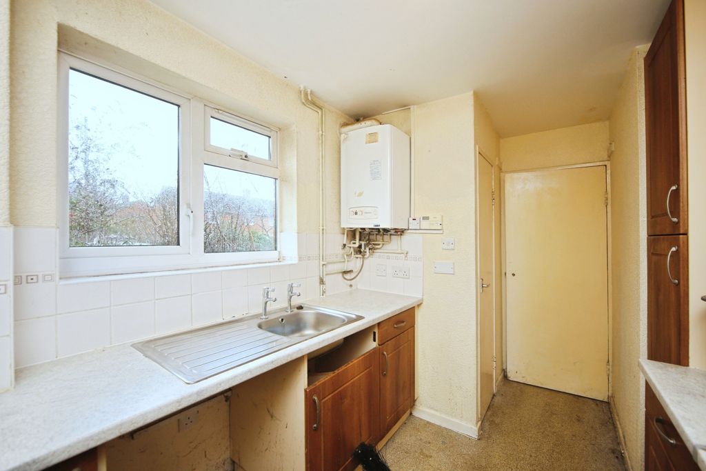 Property photo 3 of 19 Img_6200