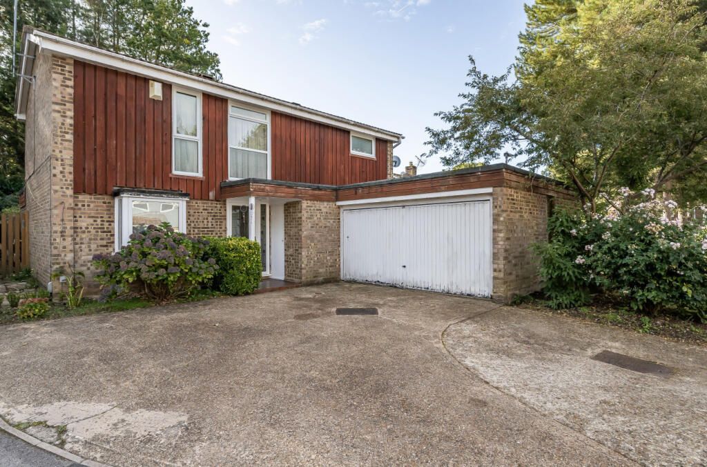 Property photo 1 of 17