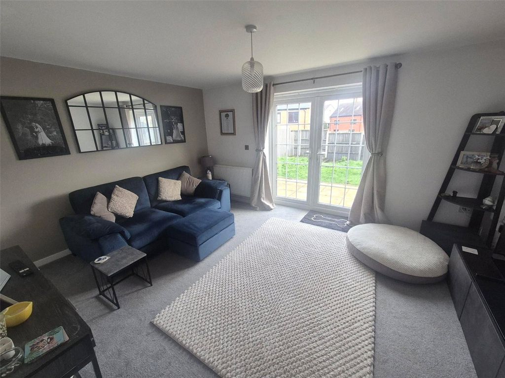 Property photo 2 of 10 Picture No. 19